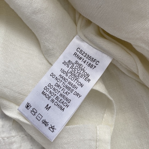 Blue Rain creamy white crochet skirt. - Picture 5 of 13